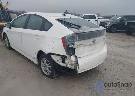 2010 Toyota Prius Iii z USA, uszkodzony, nr VIN JTDKN3DU5A5154863